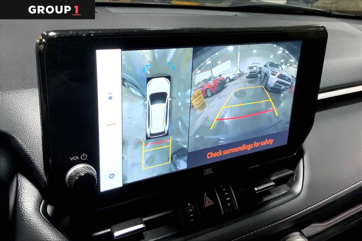 Used 2025 Toyota RAV4 Limited image 26