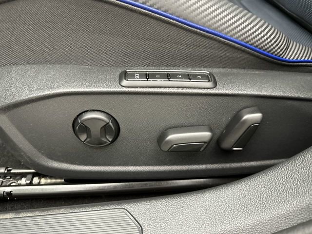 Used 2024 Volkswagen Golf R image 13