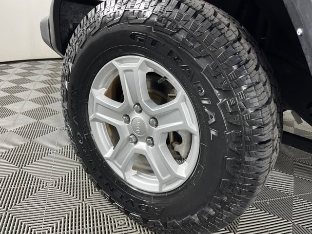 Used 2022 Jeep Wrangler Unlimited Sport AWD/4WD image 14