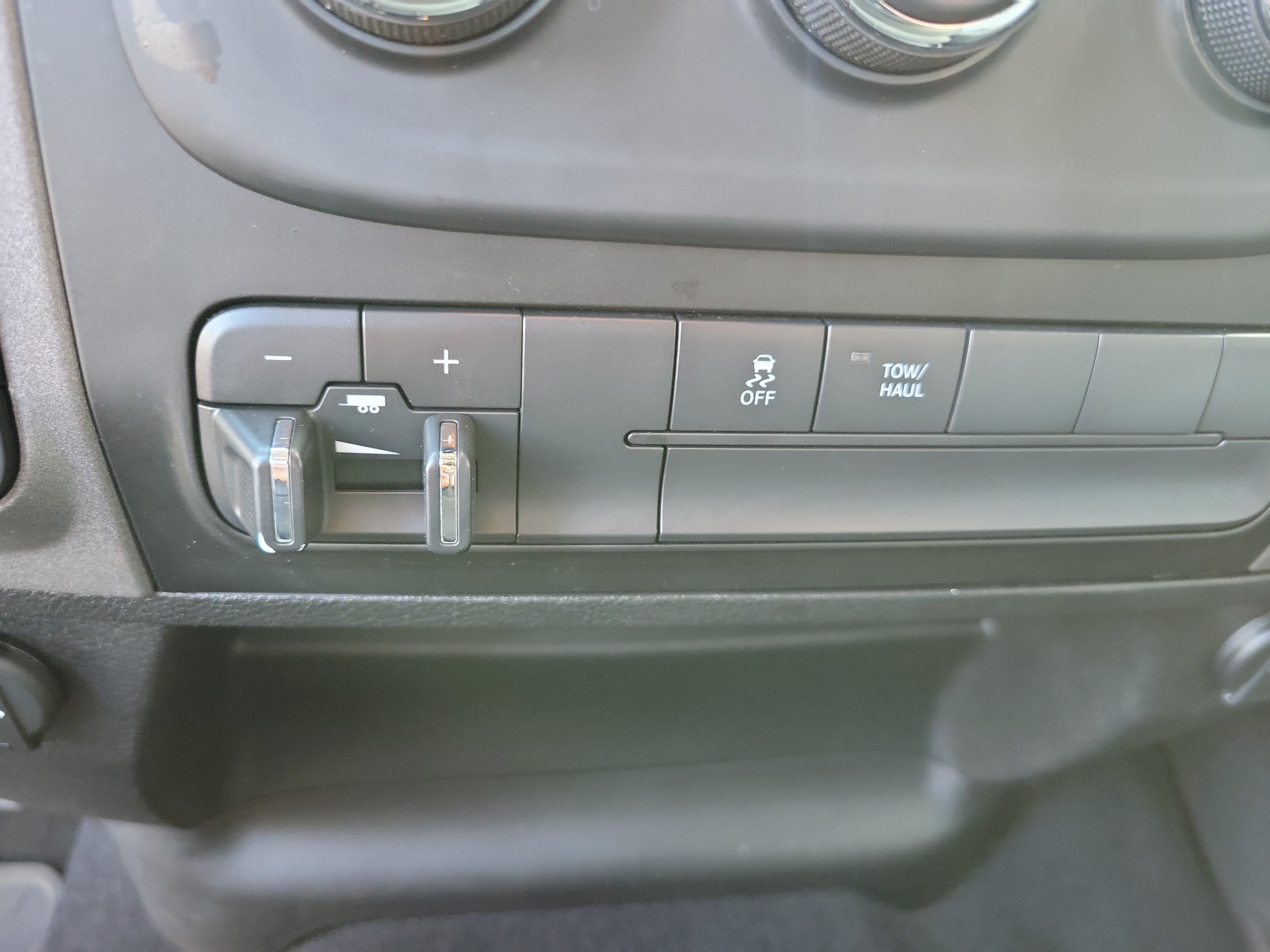 Used 2022 RAM 1500 Tradesman w/ Tradesman SXT Package AWD/4WD image 18