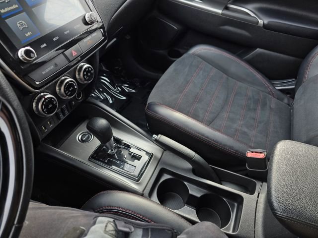 Used 2024 Mitsubishi Outlander Sport 2.0 image 27