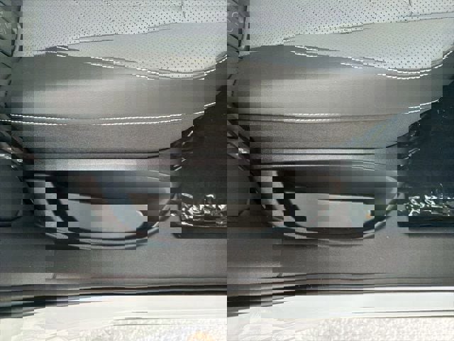 New 2026 Volkswagen Tiguan SE image 40