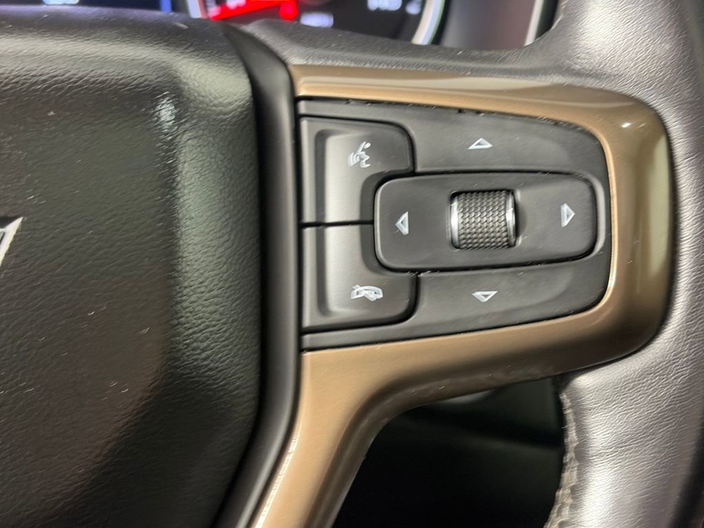 Used 2021 Chevrolet Suburban High Country AWD/4WD image 18
