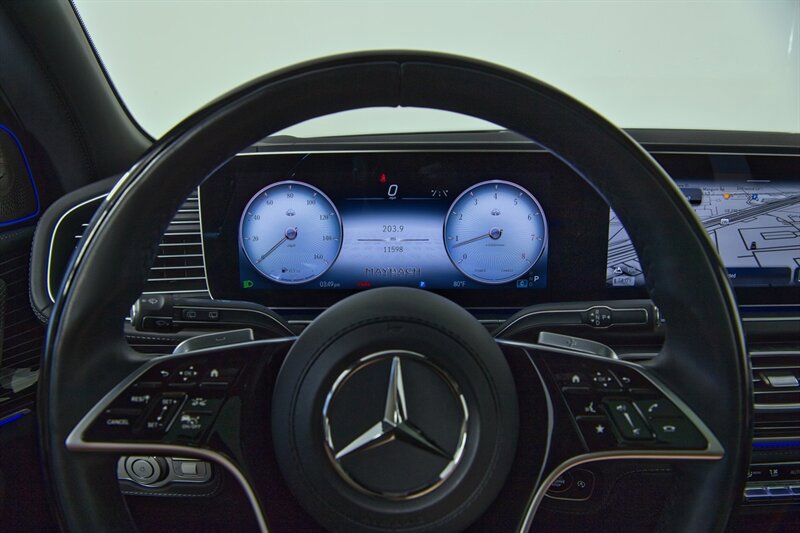 Used 2024 Mercedes-Benz Maybach GLS 600 4MATIC image 21