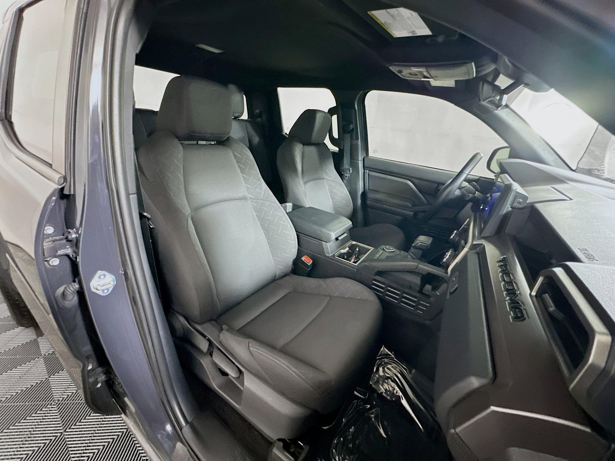 Used 2024 Toyota Tacoma SR5 RWD image 28