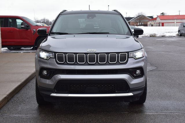 Used 2022 Jeep Compass Limited image 8