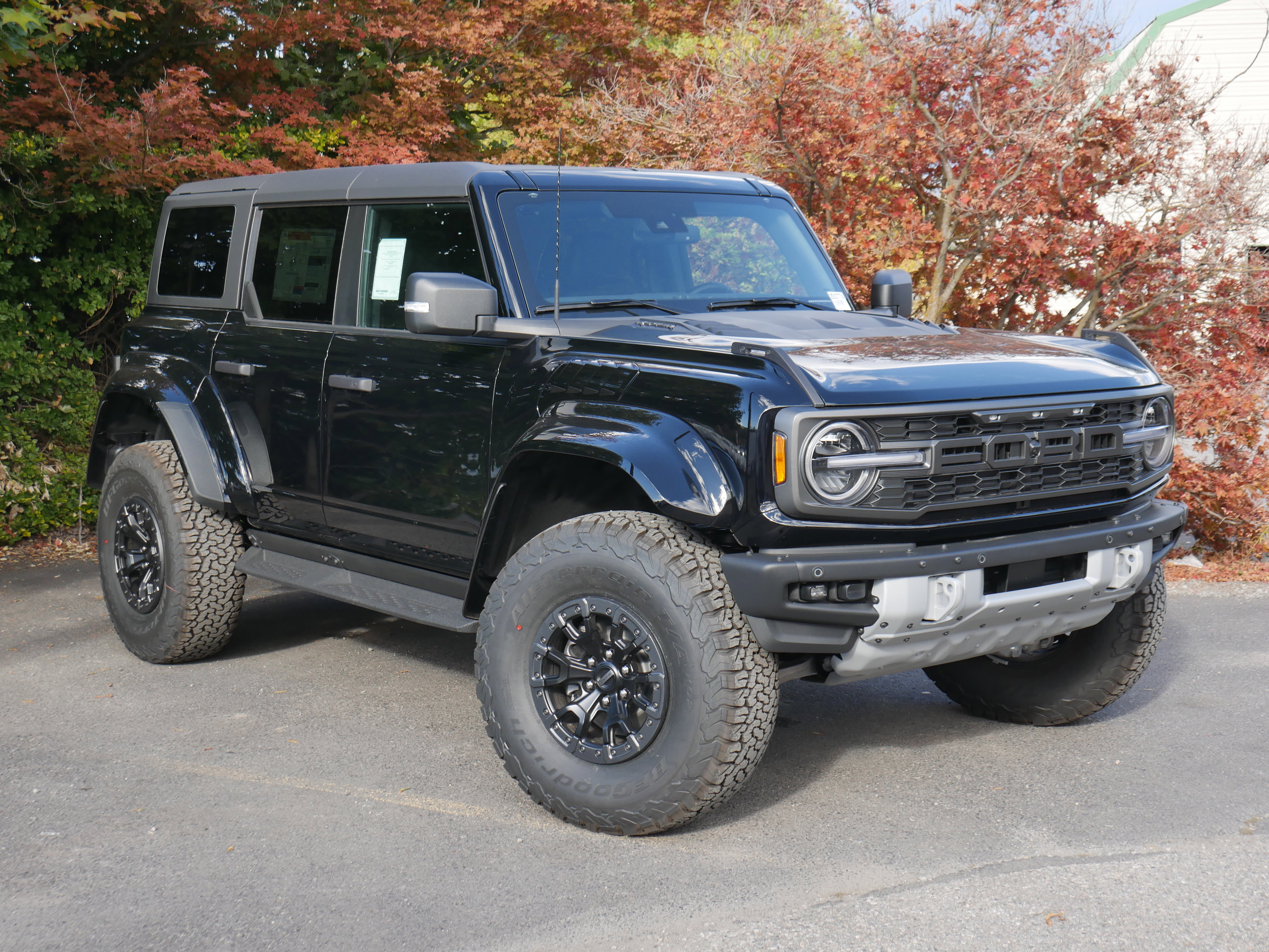 New 2025 Ford Bronco Raptor w/ Interior Carbon Fiber Pack image 34