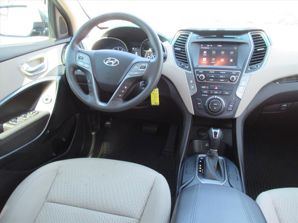 Used 2017 Hyundai Santa Fe Sport FWD image 13