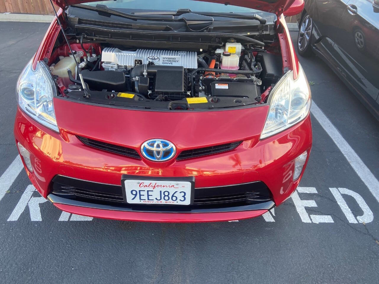 Used 2014 Toyota Prius Three image 8