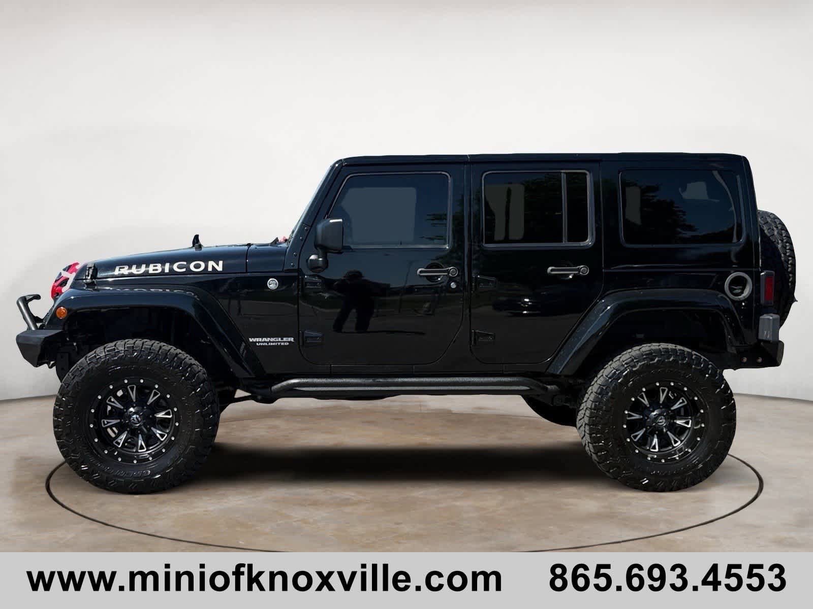 Used 2015 Jeep Wrangler Unlimited Rubicon w/ Dual Top Group AWD/4WD image 6