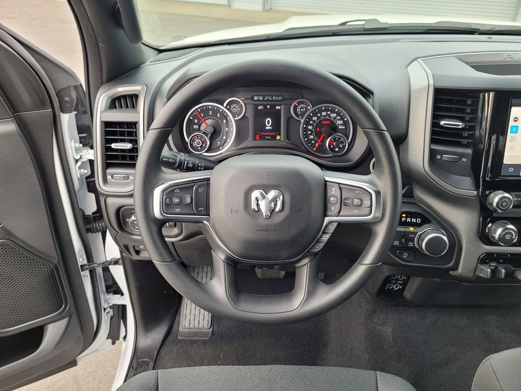 New 2026 RAM 1500 Express AWD/4WD image 14