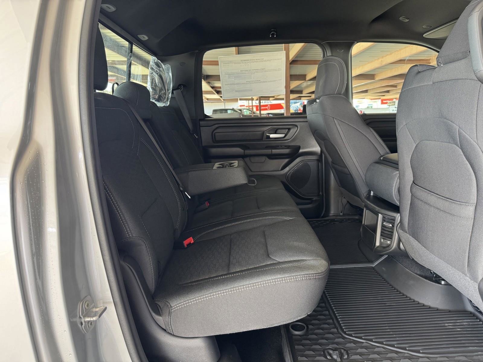 New 2026 RAM 1500 Classic Warlock image 32