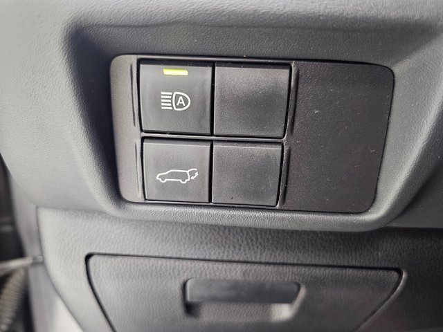 Used 2022 Toyota Highlander XSE image 18