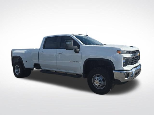 Used 2025 Chevrolet Silverado 3500 LT RWD image 1