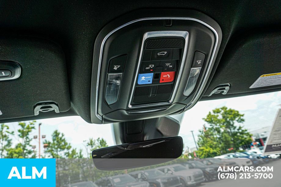 Used 2023 Jeep Wagoneer Series II image 36