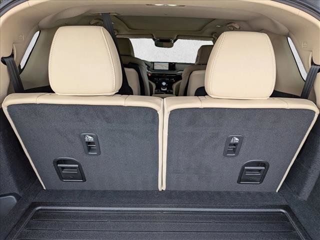Used 2023 Acura MDX FWD w/ Technology Package image 6