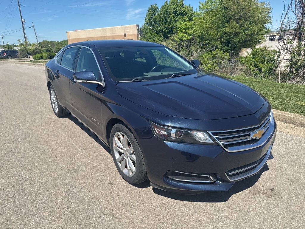 Used 2016 Chevrolet Impala LT FWD image 2