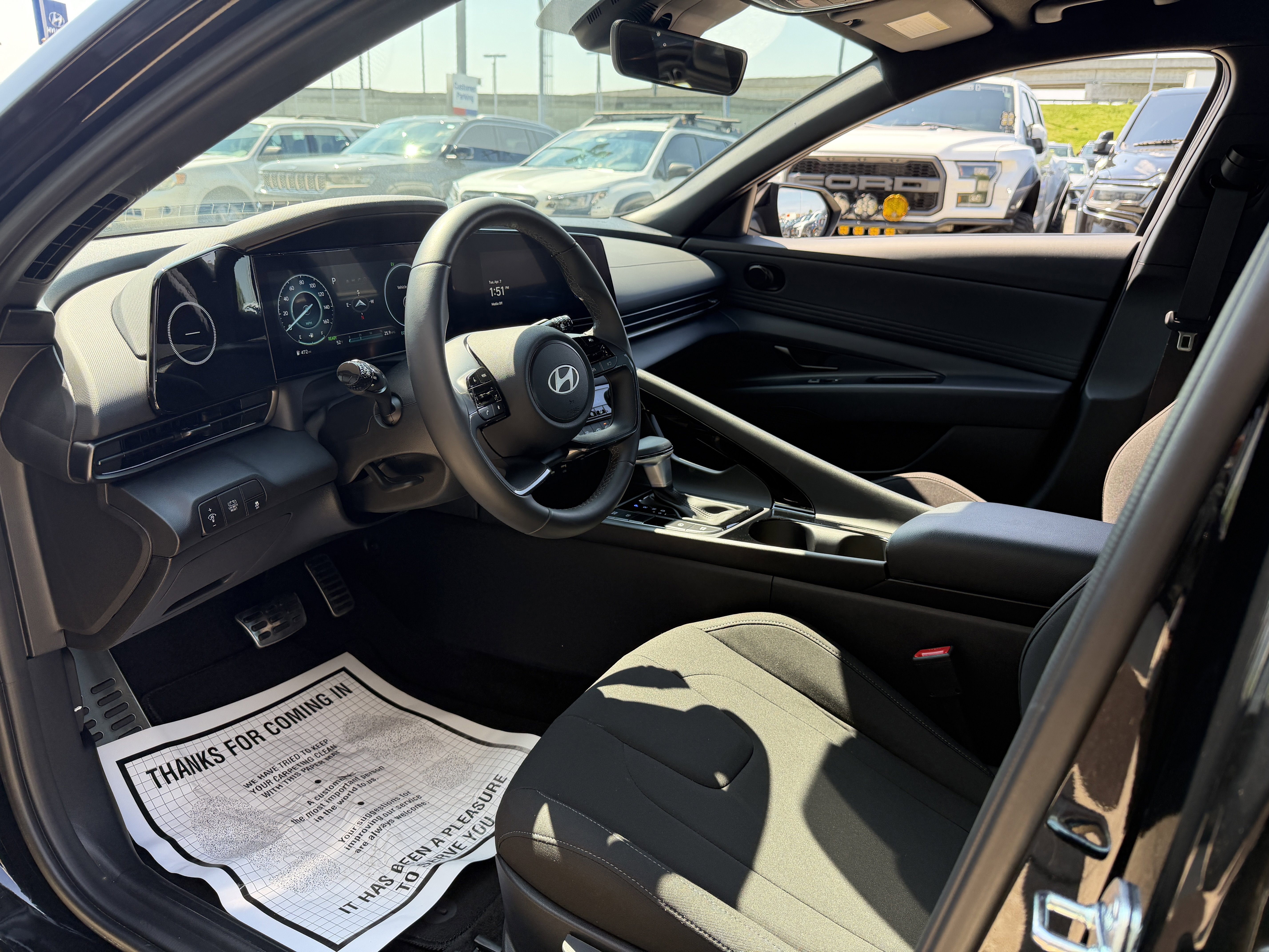 Certified 2025 Hyundai Elantra SEL image 23