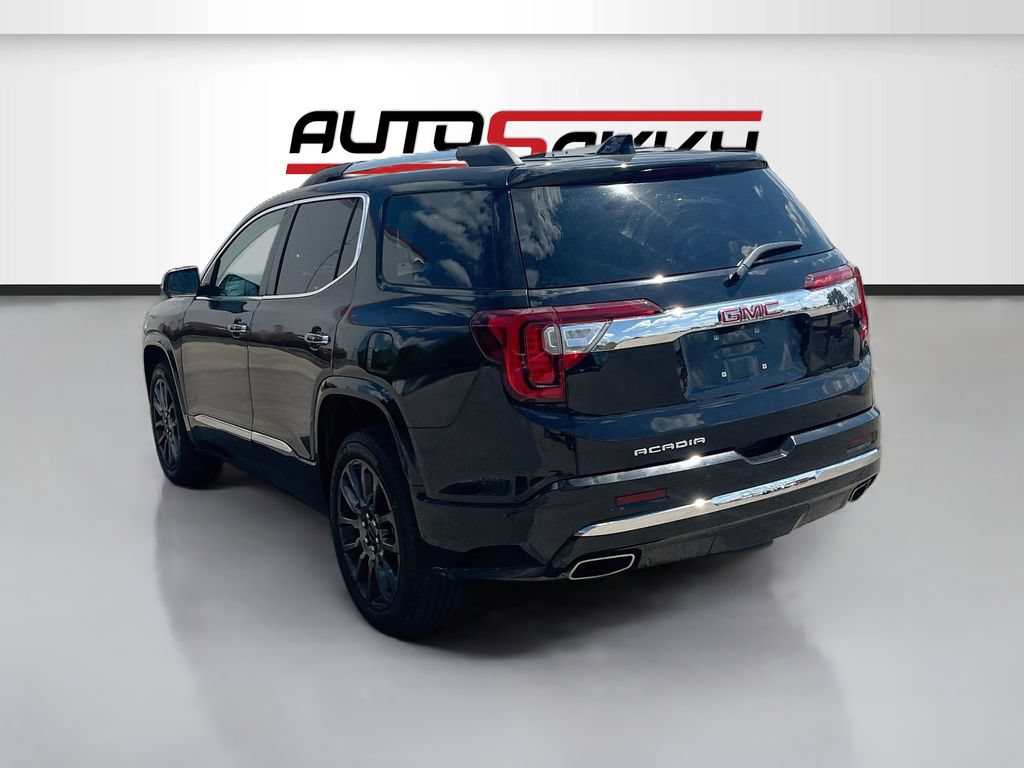 Used 2023 GMC Acadia Denali w/ Black Diamond Edition FWD image 5