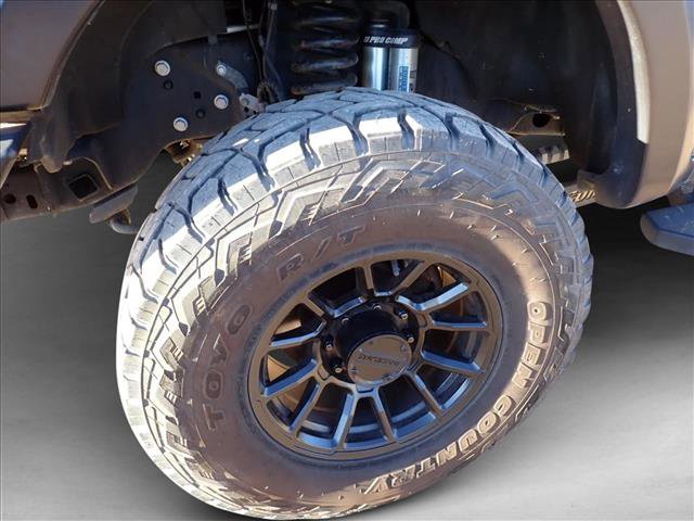 Used 2019 Ford F350 XLT w/ XLT Premium Package image 7