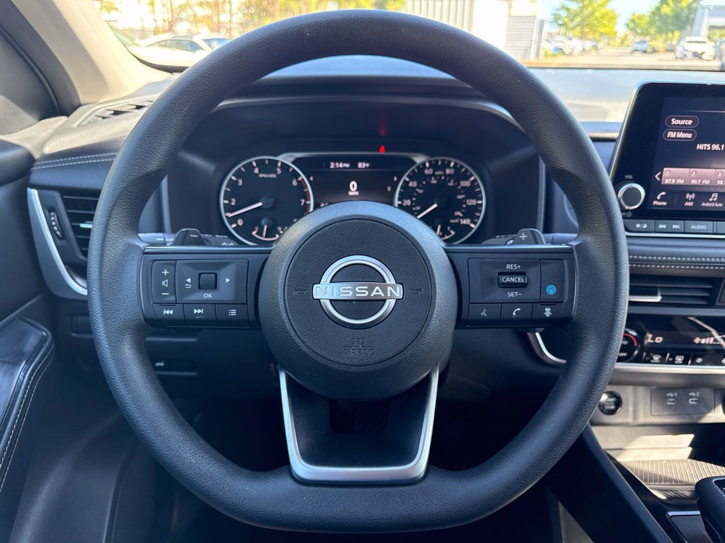 Certified 2024 Nissan Rogue SV FWD image 23