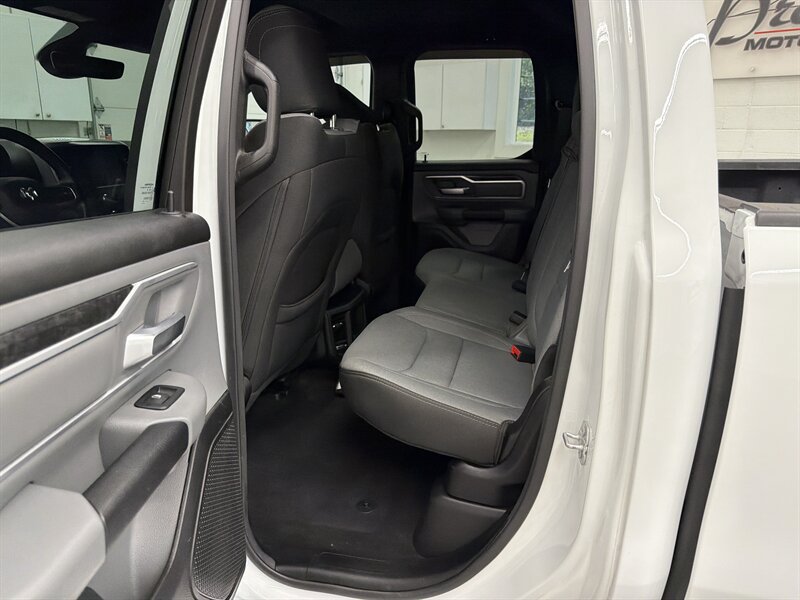 Used 2021 RAM 1500 Big Horn AWD/4WD image 11