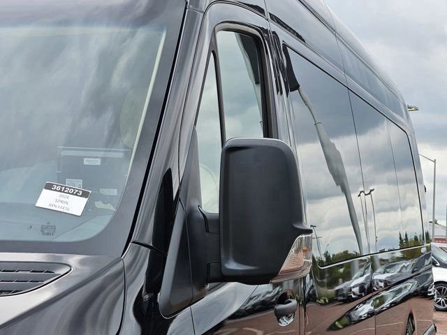 New 2024 Mercedes-Benz Sprinter 3500 image 14