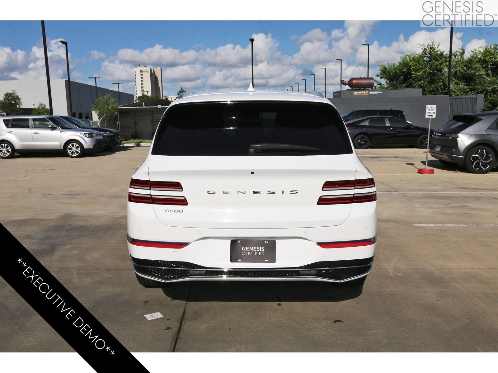 Used 2026 Genesis GV80 2.5T RWD image 8
