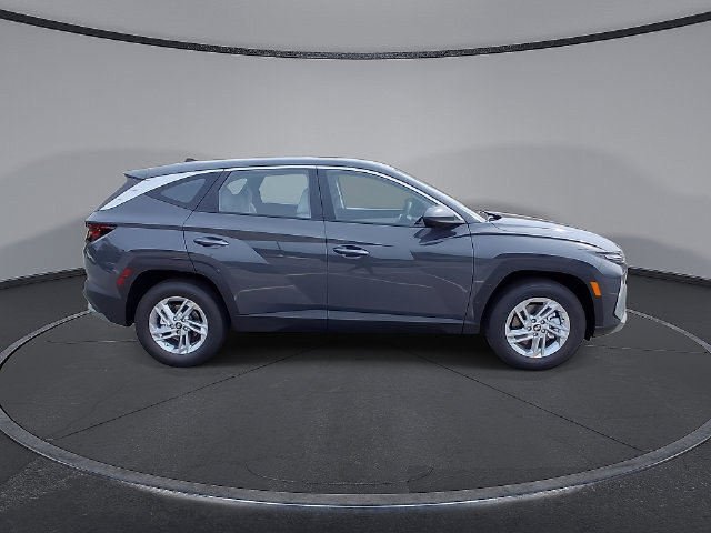 New 2026 Hyundai Tucson SE FWD image 11