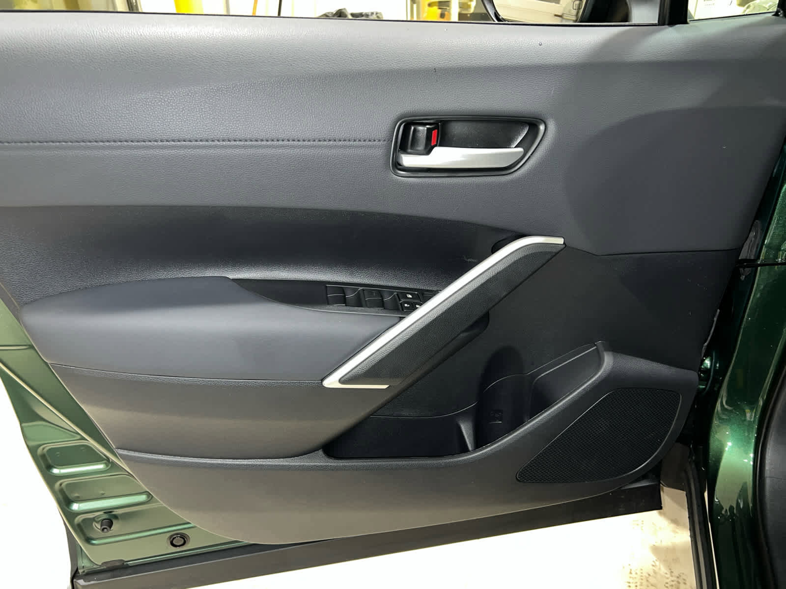 New 2026 Toyota Corolla Cross XLE w/ Convenience Package image 12