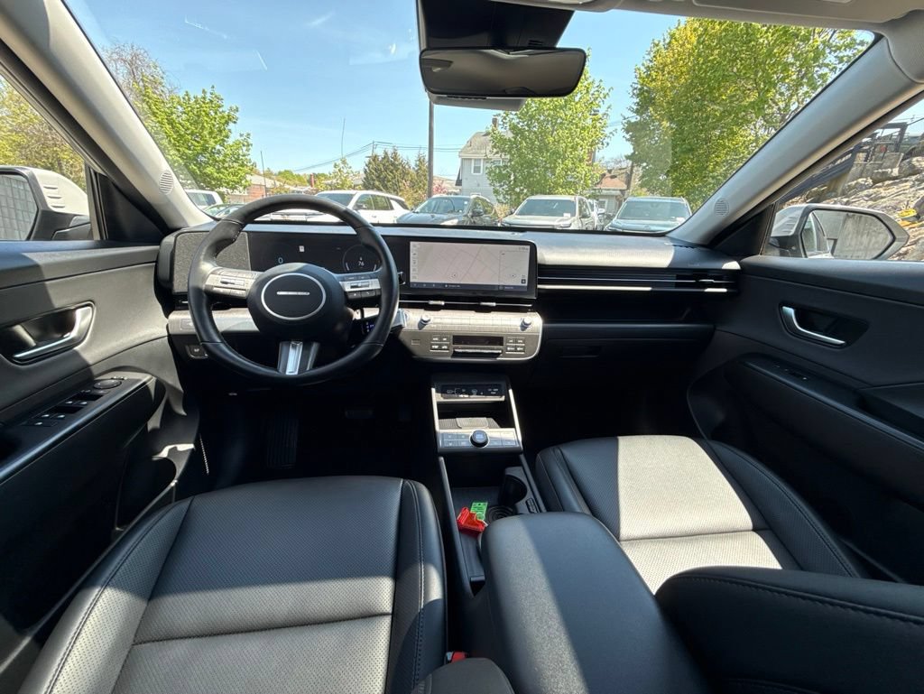 Certified 2024 Hyundai Kona Limited FWD image 25