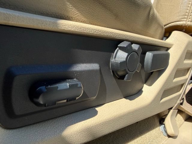 Used 2009 Ford F350 4x4 Crew Cab Super Duty image 15