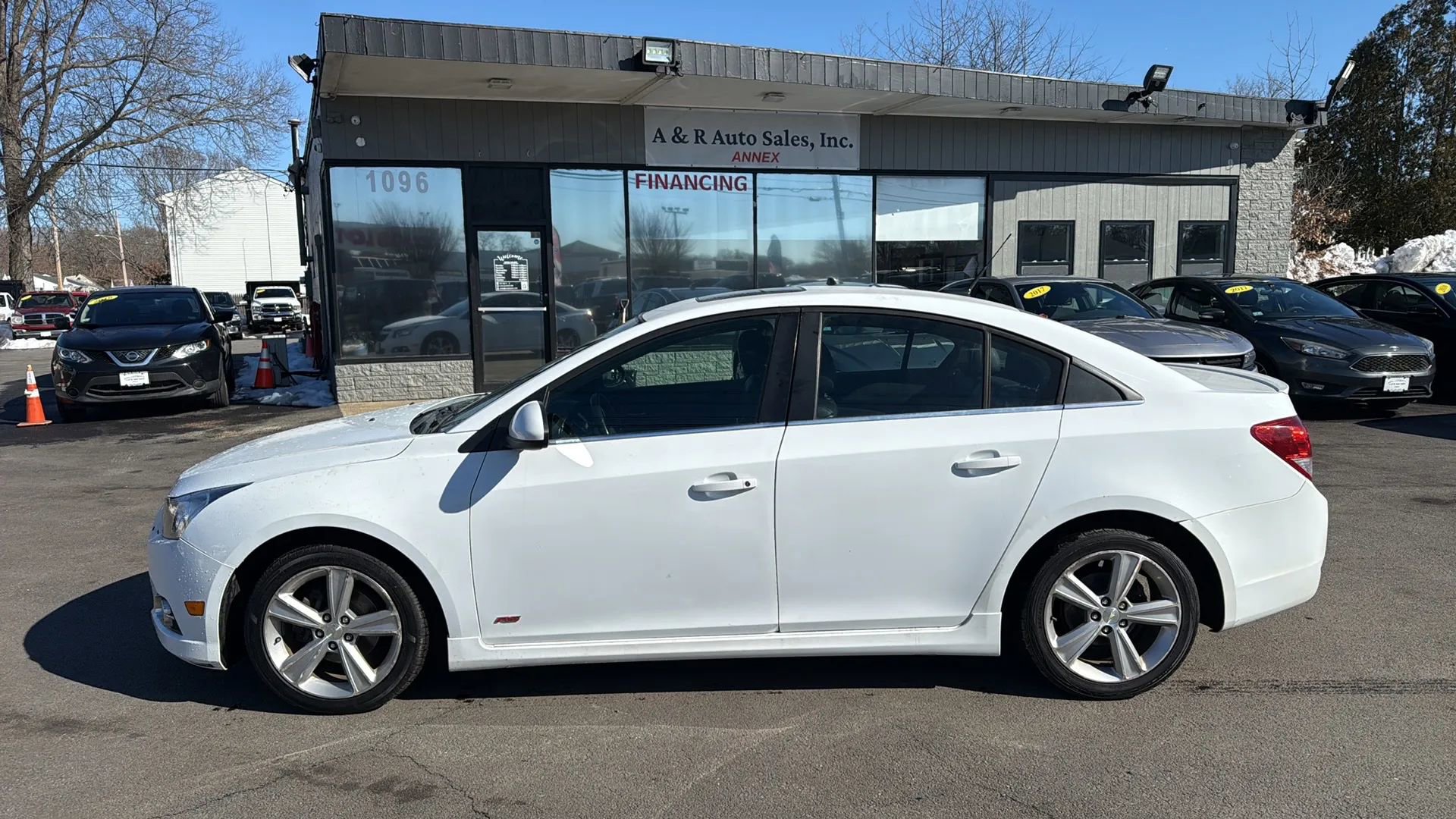 Used 2014 Chevrolet Cruze LT w/ RS Package image 4