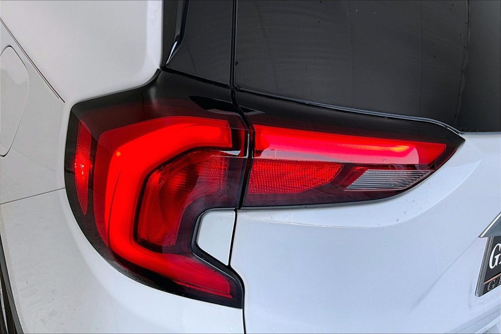 Used 2020 GMC Terrain SLE FWD image 38
