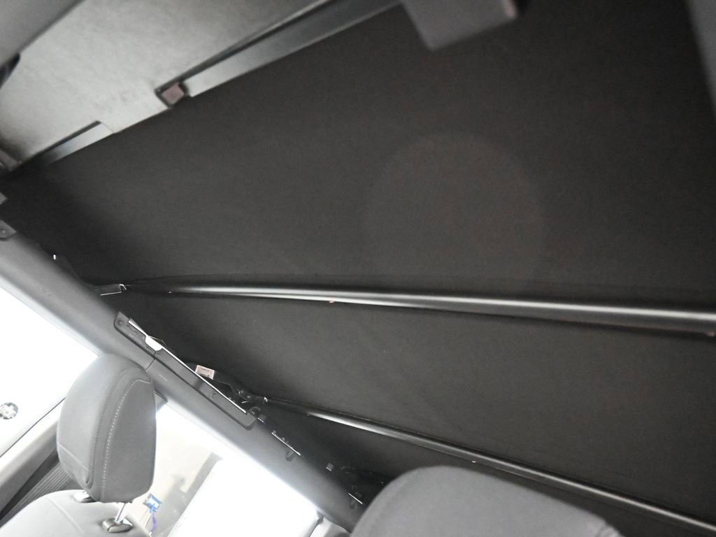 Used 2021 Ford Bronco Base image 19