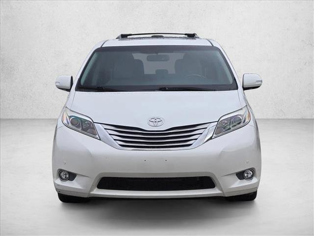 Used 2015 Toyota Sienna Limited image 2