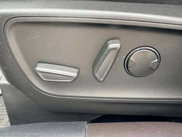 Used 2023 Ford Escape Active AWD/4WD image 21