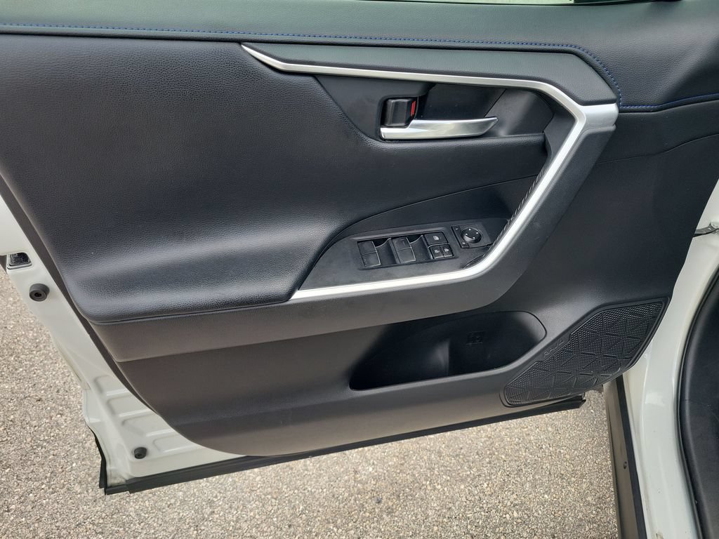 Certified 2020 Toyota RAV4 XSE AWD/4WD image 19