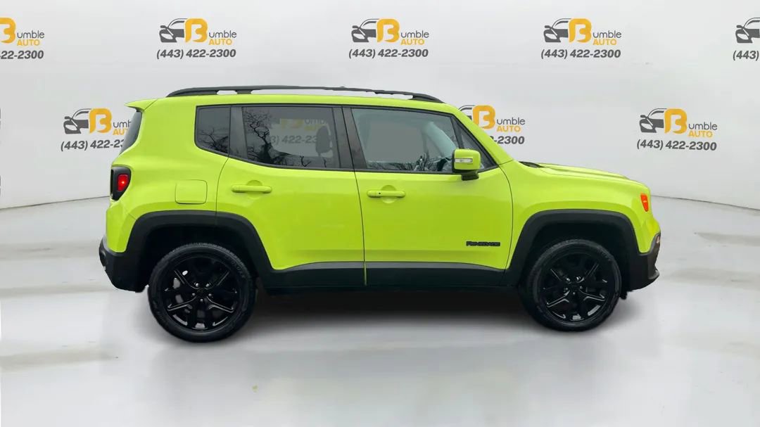 Used 2017 Jeep Renegade Altitude AWD/4WD image 4