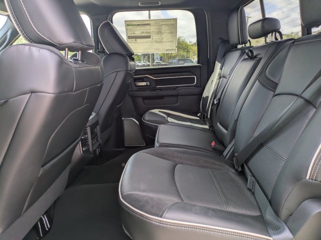 New 2026 RAM 2500 Laramie AWD/4WD image 15