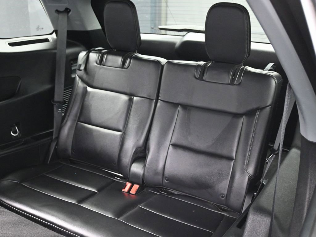 Used 2023 Ford Explorer Limited image 35