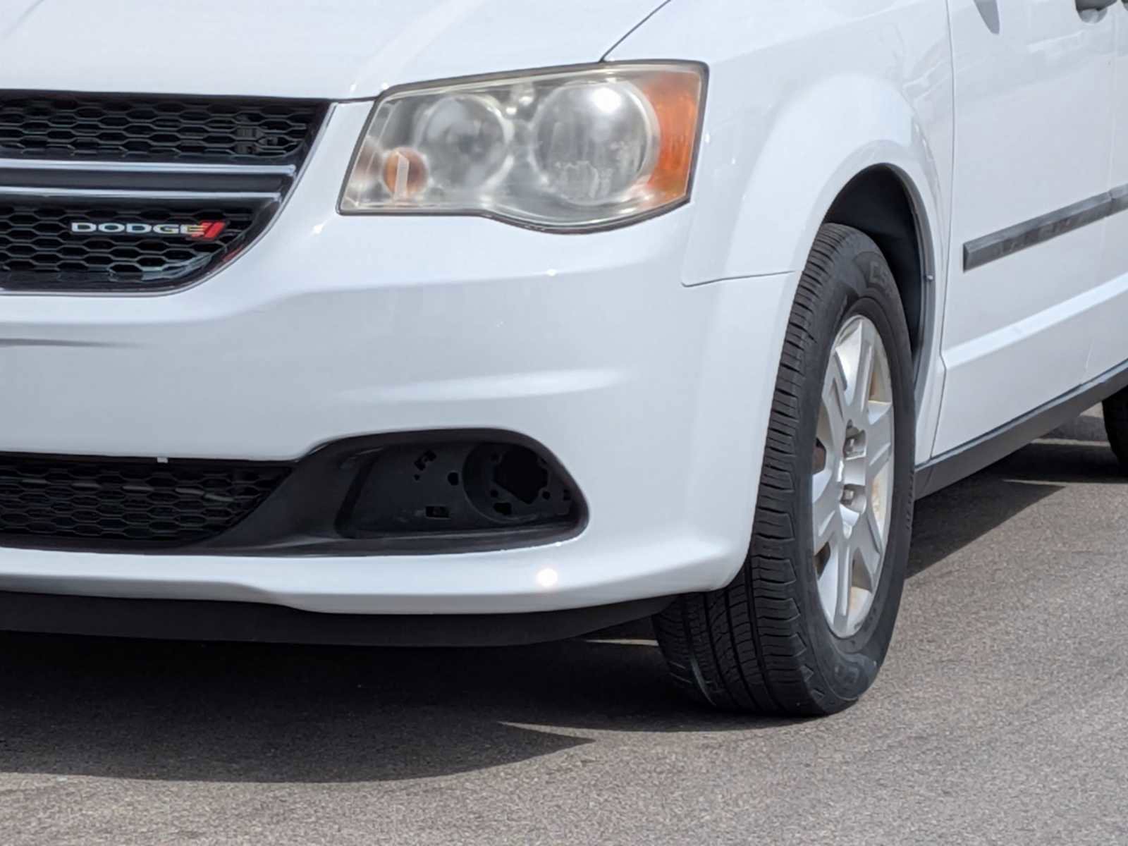 Used 2013 RAM C/V Tradesman FWD image 10