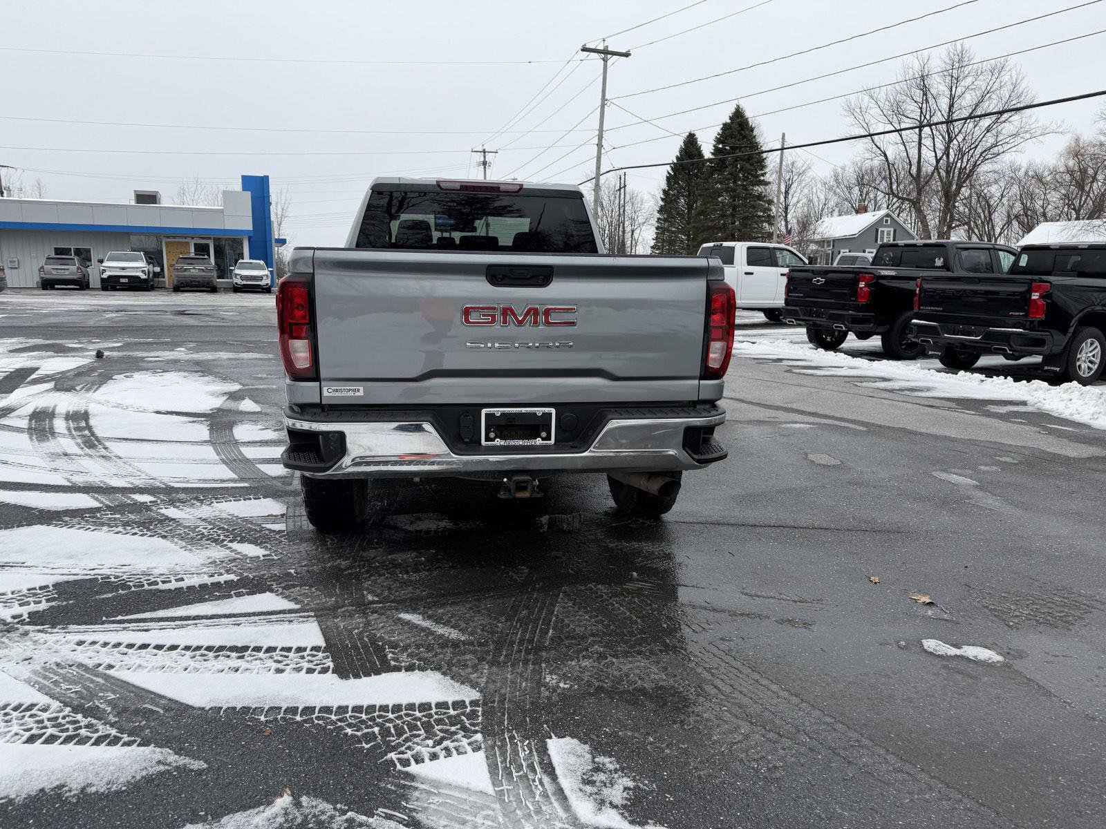 Certified 2024 GMC Sierra 2500 Pro w/ Convenience Package image 6