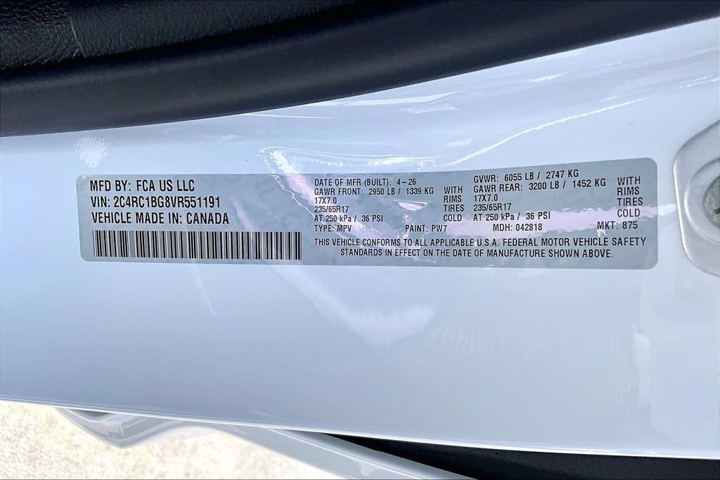 New 2027 Chrysler Pacifica Select FWD image 35