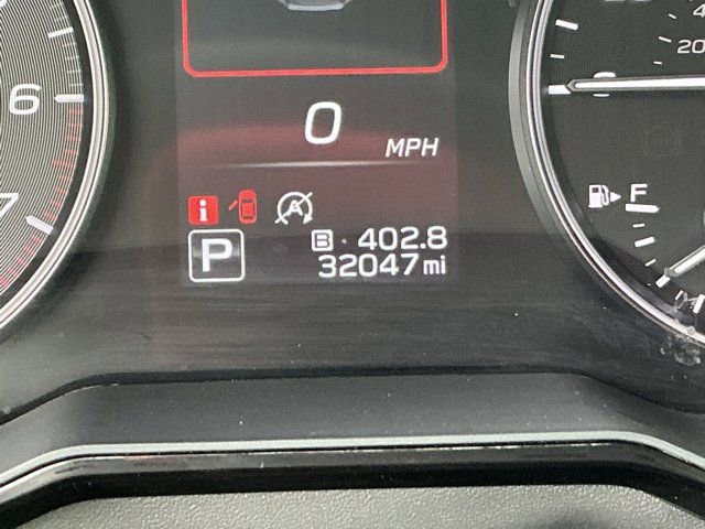 Used 2025 Subaru Outback Premium AWD/4WD image 33