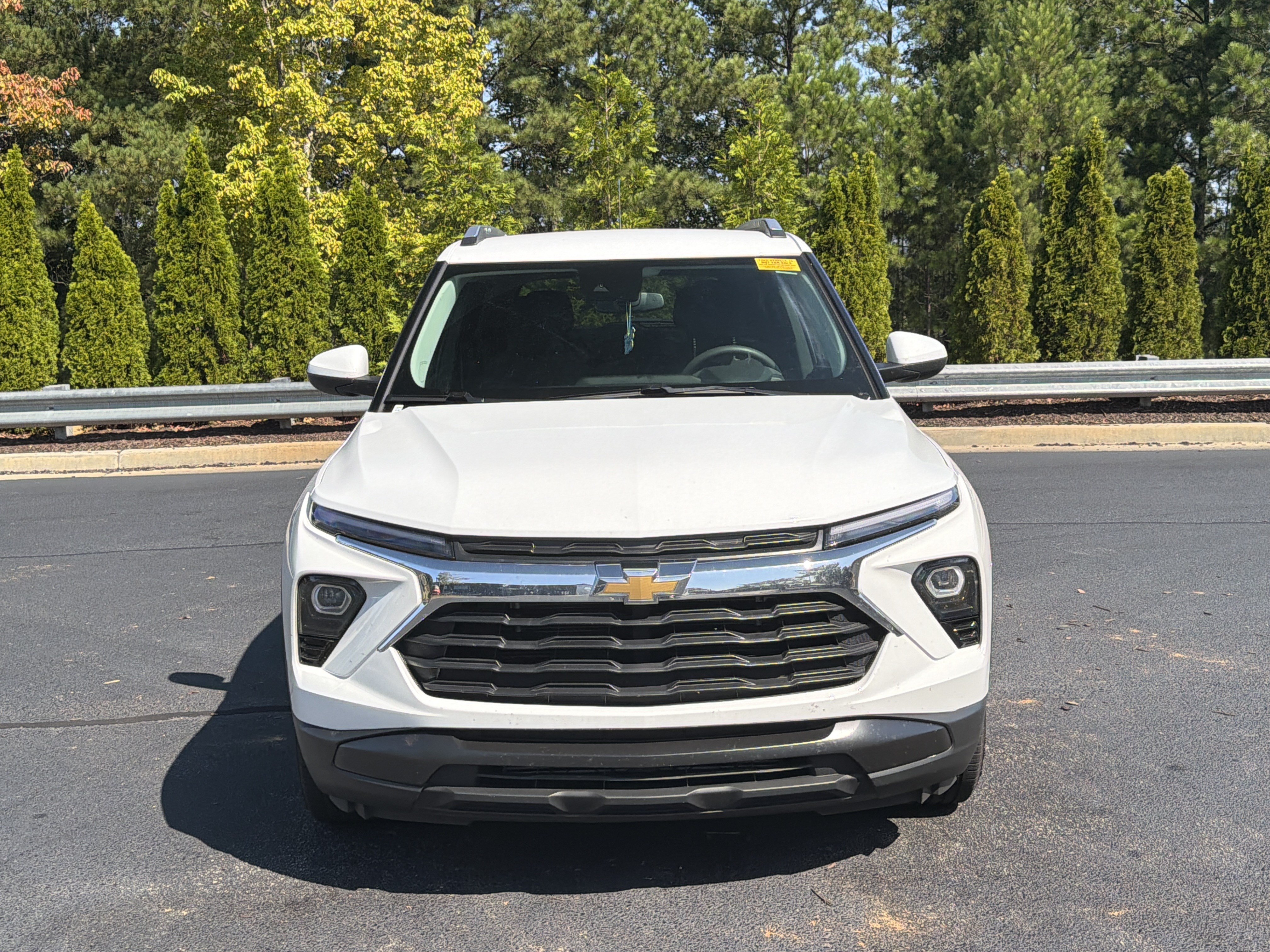 Used 2025 Chevrolet TrailBlazer LT FWD image 9