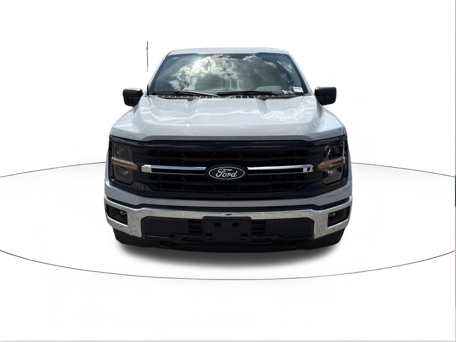 Used 2025 Ford F150 XLT w/ Equipment Group 301A Standard AWD/4WD image 8