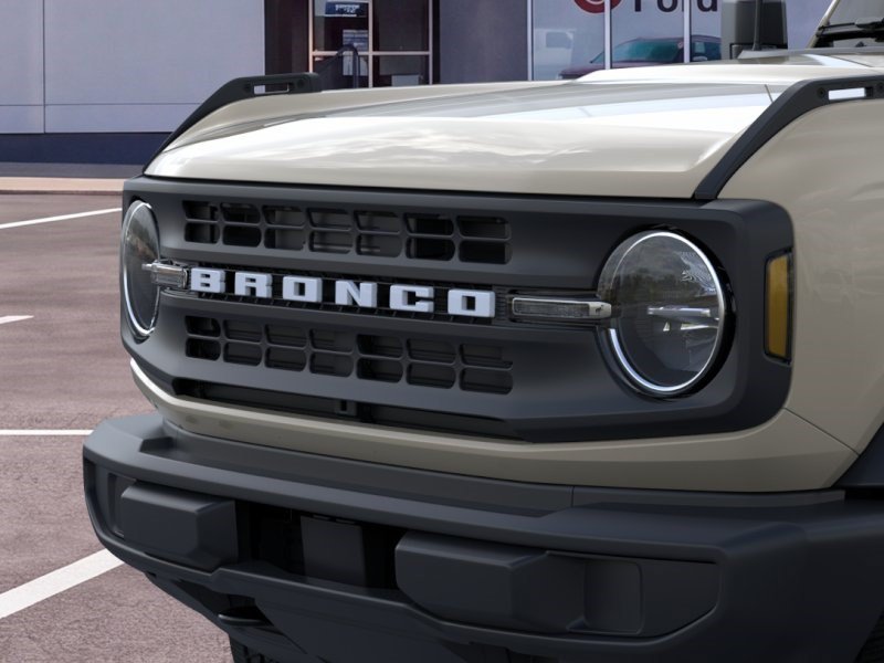 New 2026 Ford Bronco 4-Door AWD/4WD image 22