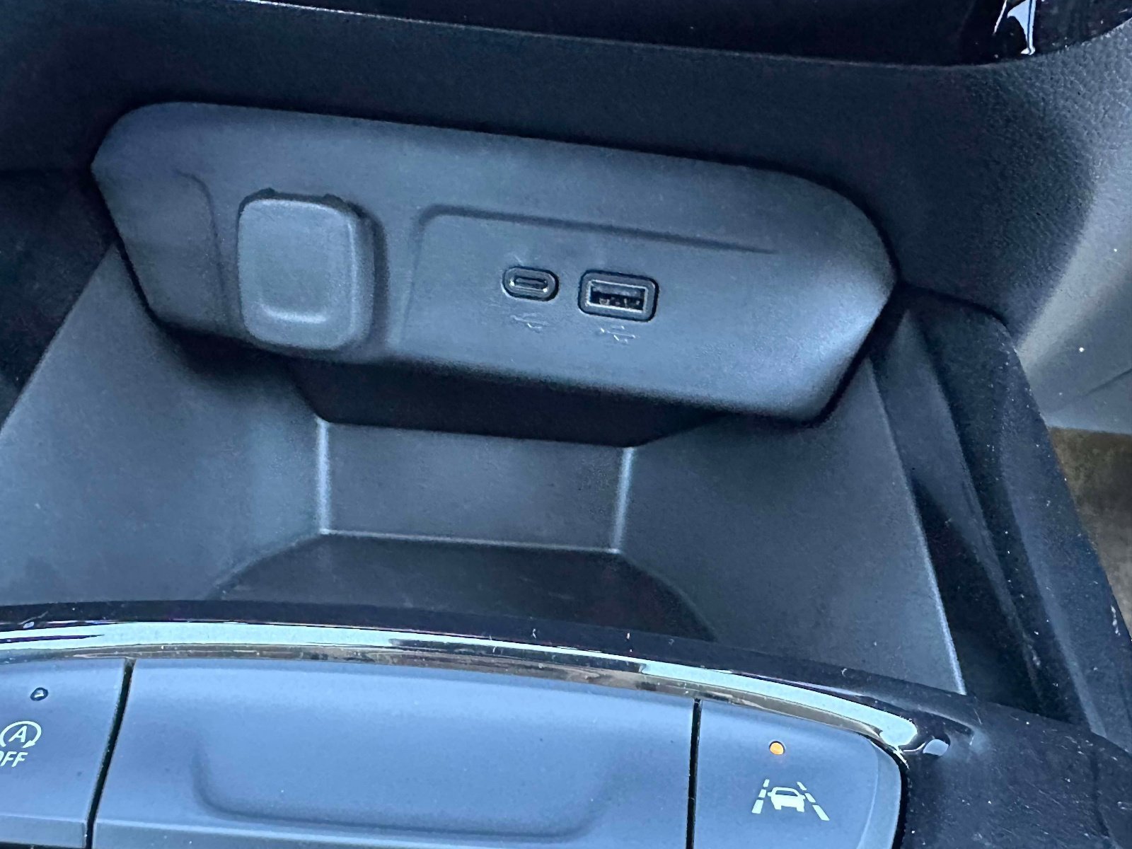 Certified 2025 Chevrolet Trax ACTIV w/ Driver Confidence Package image 13