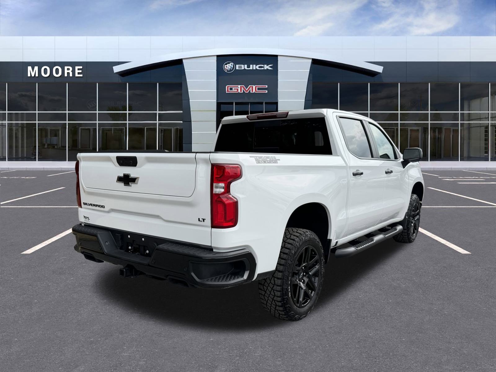 Used 2025 Chevrolet Silverado 1500 LT Trail Boss w/ LT Trail Boss Premium Package image 3
